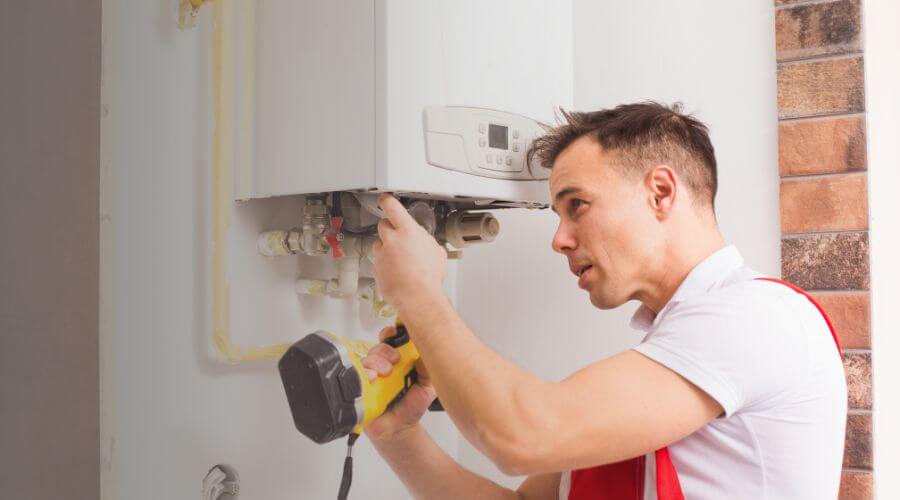 Local water heater installation in Laclede, MO